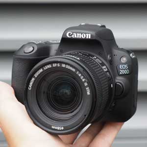 canon eos 200d 2